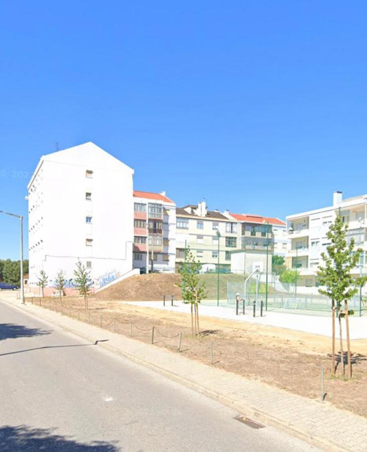 Apartamento remodelado no Seixal Seixal (Setubal) Exterior foto